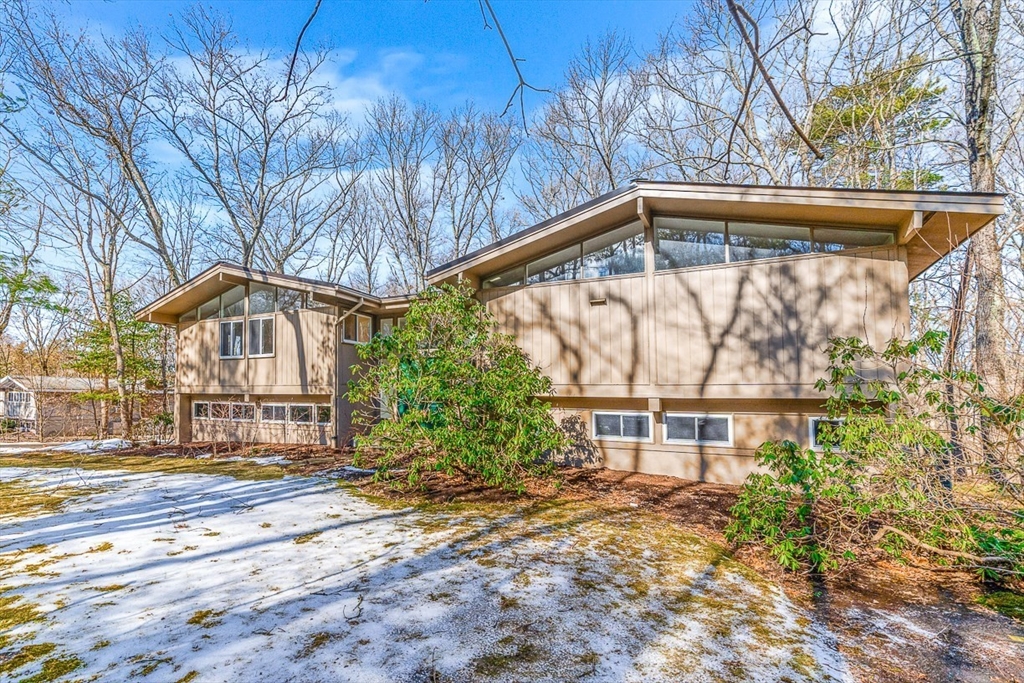 32 Indian Ridge Road Natick, MA 01760 - Photo 1 of 42 Gallery Image 1