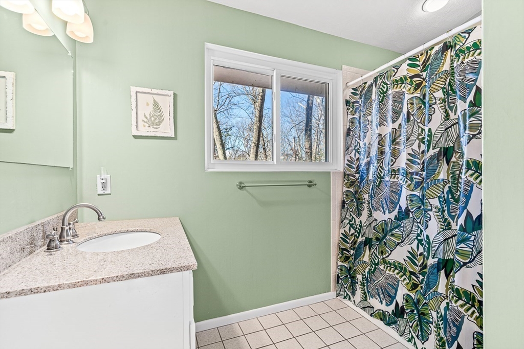 32 Indian Ridge Road Natick, MA 01760 - Photo 20 of 42 Gallery Image 20