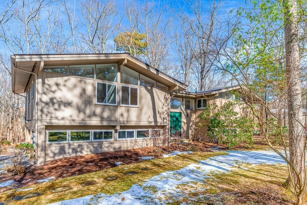 32 Indian Ridge Road Natick, MA 01760 - Photo 2 of 42 Gallery Image 2