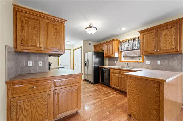 $345,000 | 4923 Parkway Drive, Leavenworth, KS 66048