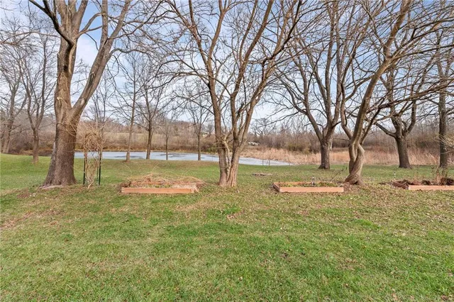 $345,000 | 4923 Parkway Drive, Leavenworth, KS 66048