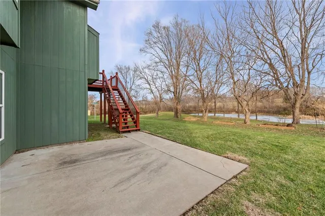 $345,000 | 4923 Parkway Drive, Leavenworth, KS 66048