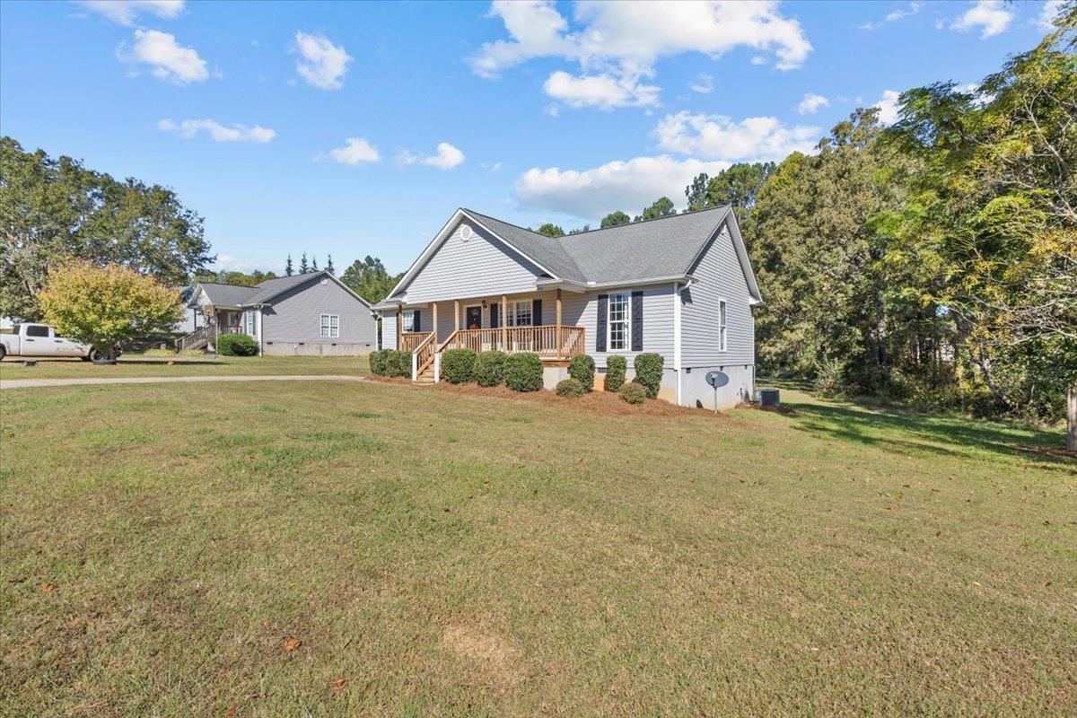 641 Banks Terrace Trail Inman, SC 29349 - Photo 3 of 34