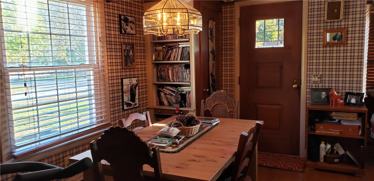 311 Ten Rod Road North Kingstown, RI 02852 - Photo 9 of 10