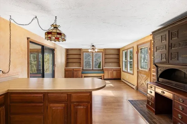 $570,000 | 1094 County Road, Bourne, MA 02534