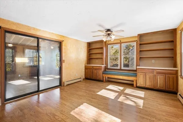 $570,000 | 1094 County Road, Bourne, MA 02534