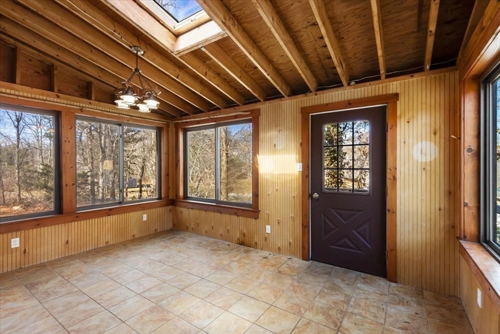 1094 County Road Bourne, MA 02534 - Photo 20 of 42