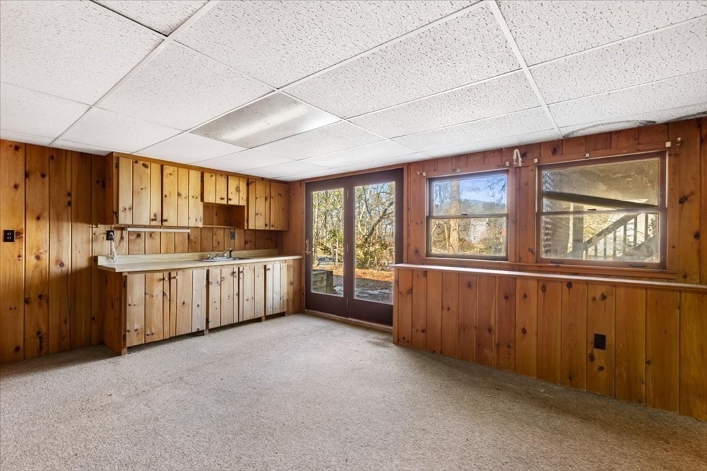 1094 County Road Bourne, MA 02534 - Photo 32 of 42