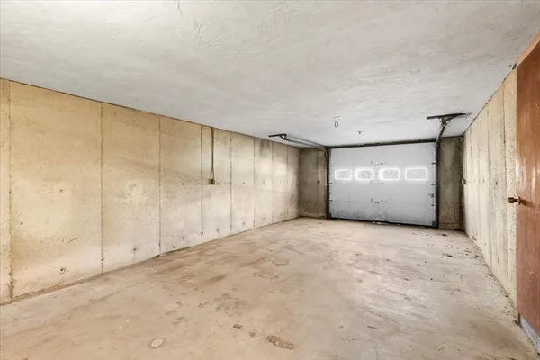 $570,000 | 1094 County Road, Bourne, MA 02534