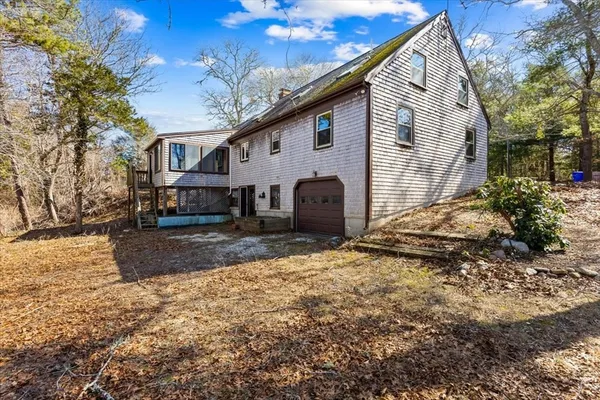 $570,000 | 1094 County Road, Bourne, MA 02534