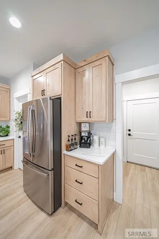 $750,000 | 1596 North 845 Street, Shelley, ID 83274