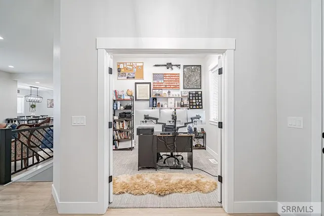 $750,000 | 1596 North 845 Street, Shelley, ID 83274