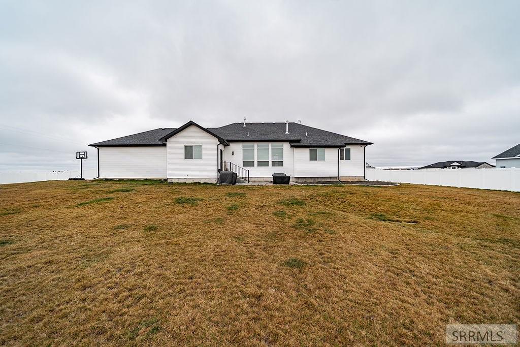 1596 North 845 Street Shelley, ID 83274 - Photo 40 of 41