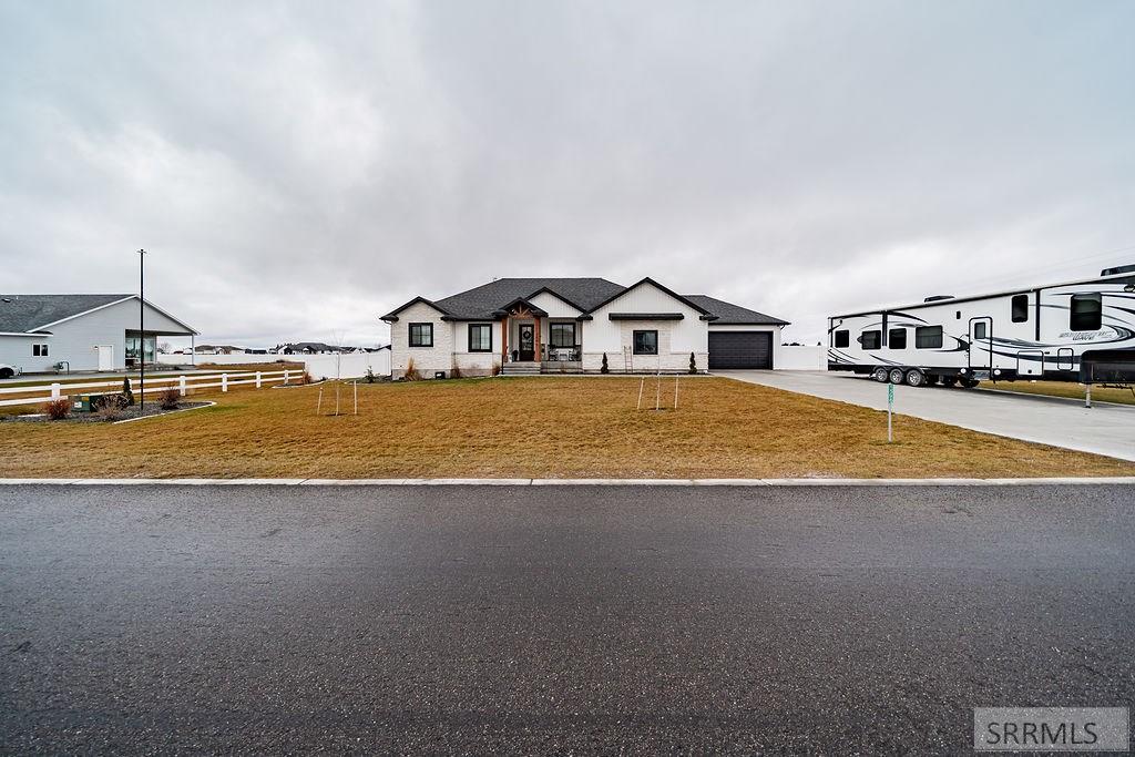 1596 North 845 Street Shelley, ID 83274 - Photo 4 of 41