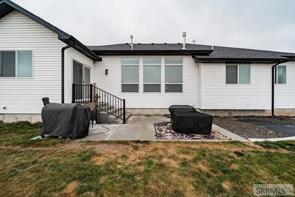 $730,000 | 1596 North 845 Street, Shelley, ID 83274