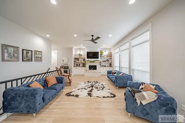 $730,000 | 1596 North 845 Street, Shelley, ID 83274