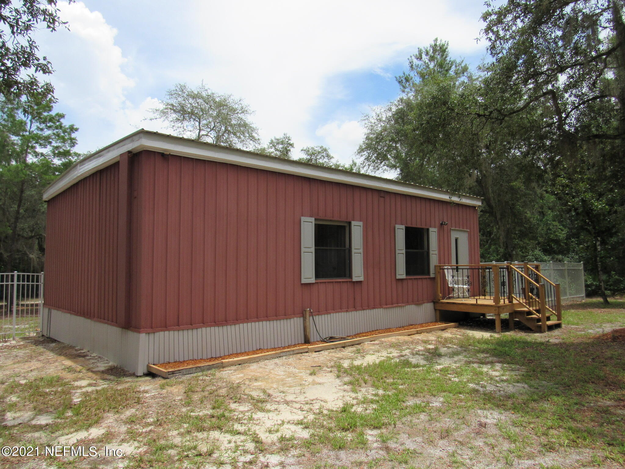 261 Union Camp Road Crescent City, FL 32112 - Photo 2 of 52 IMG_6912