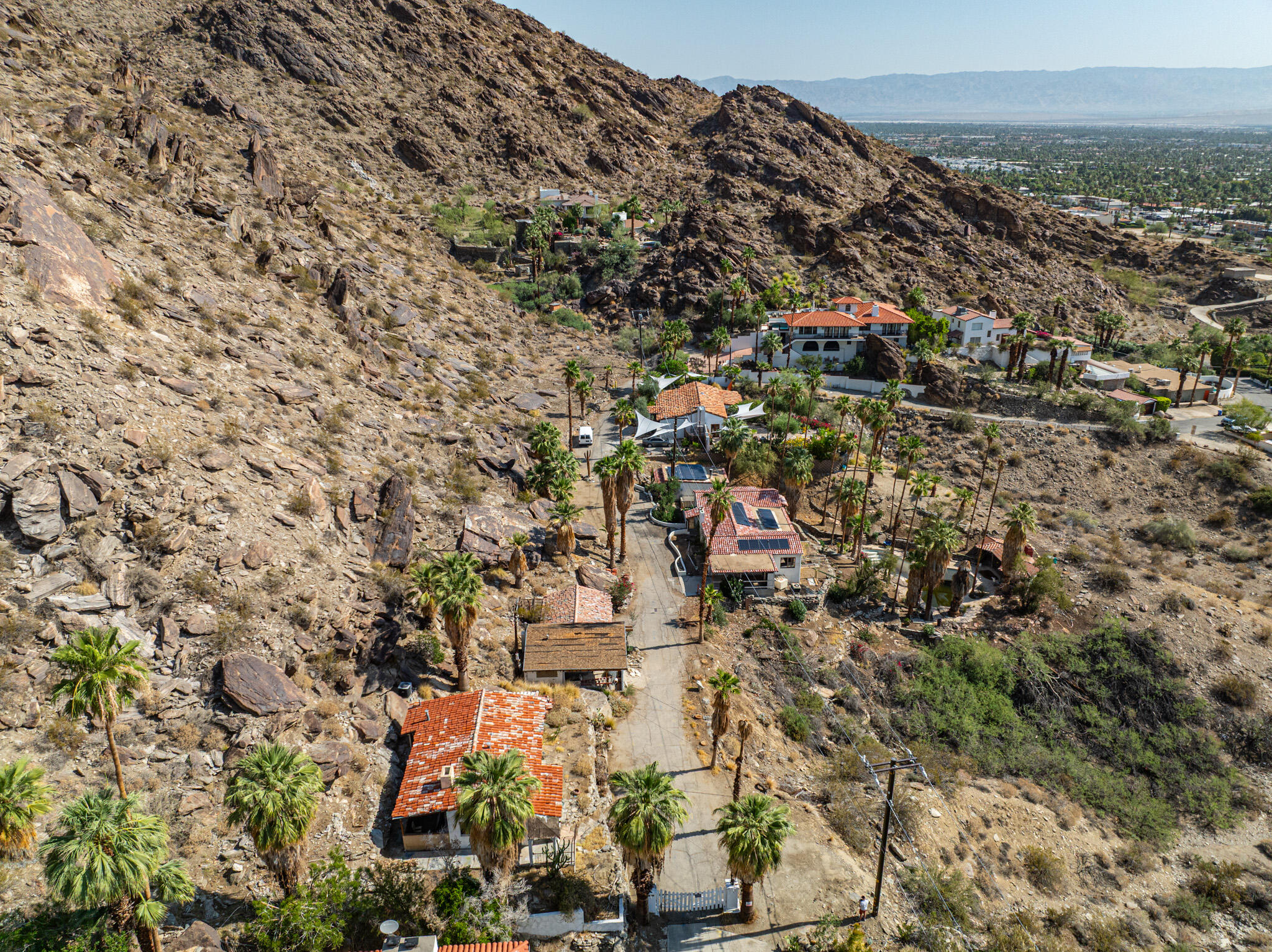1716 Ridge Road Palm Springs, CA 92264 - Photo 11 of 37