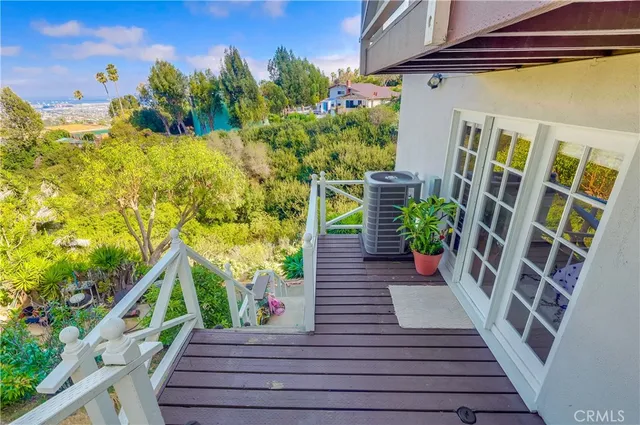 $1,990,000 | 2212 Chandeleur Drive, Rancho Palos Verdes, CA 90275
