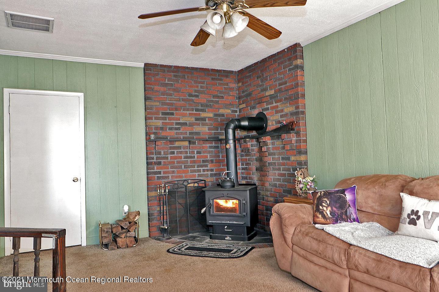 233 Birch Road Tuckerton, NJ 08087 - Photo 14 of 28 14