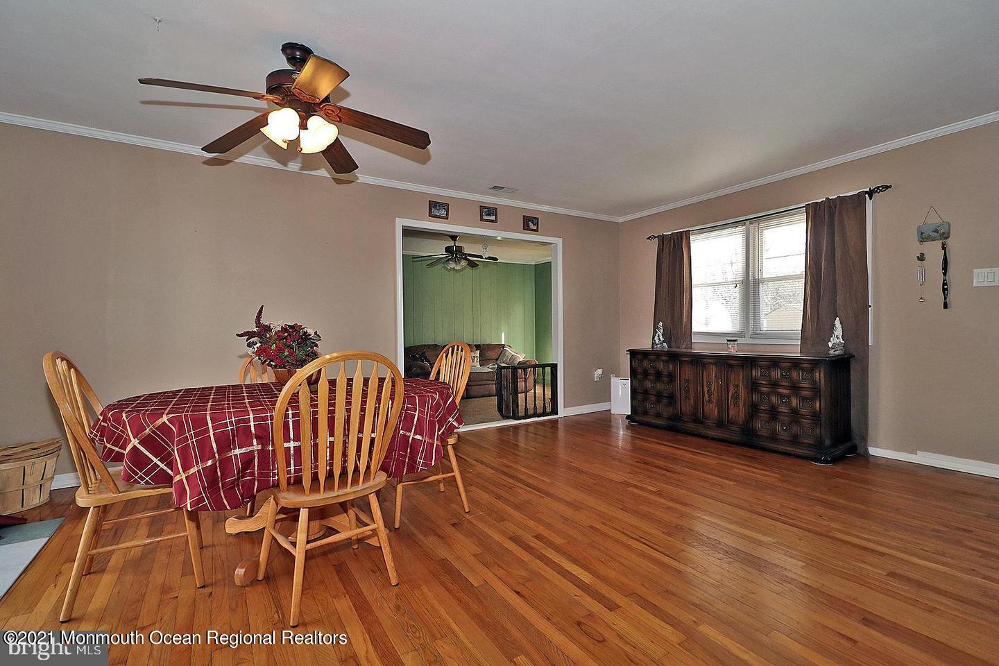 233 Birch Road Tuckerton, NJ 08087 - Photo 6 of 28 6