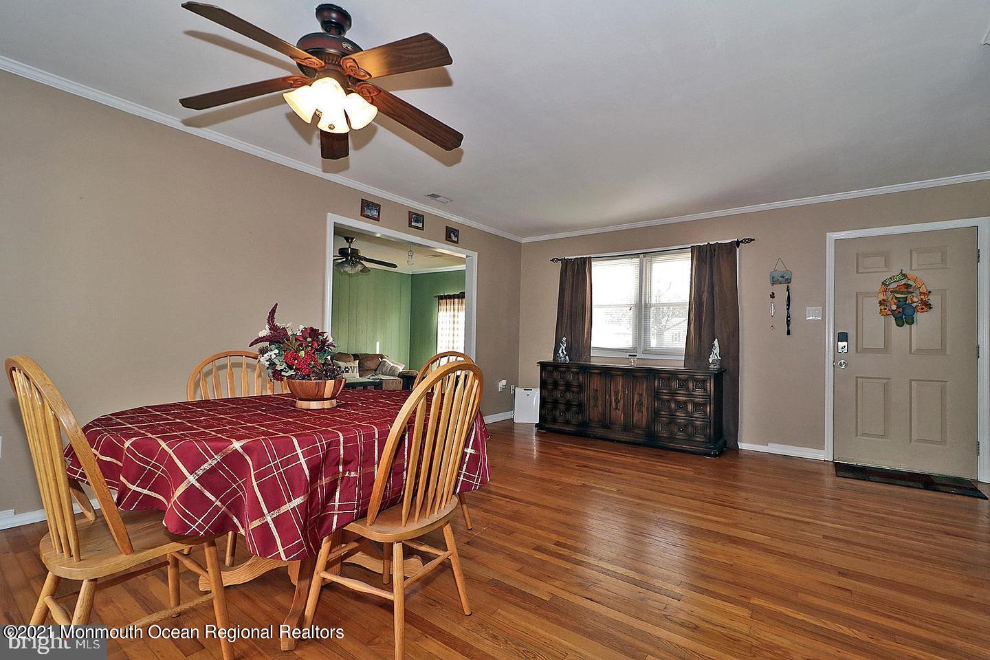 233 Birch Road Tuckerton, NJ 08087 - Photo 8 of 28 8
