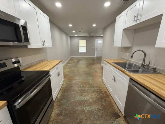 661 West Austin Street, Unit Q Luling, TX 78648 - Photo 3 of 11