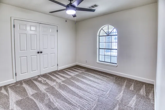 $285,000 | 1807 Lakeview Drive, Brenham, TX 77833