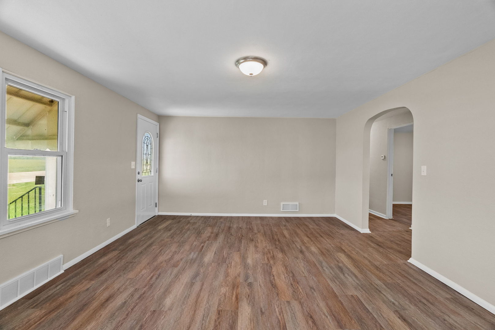 7832 Main Street Walsh, IL 62297 - Photo 18 of 29 Gallery Image 18