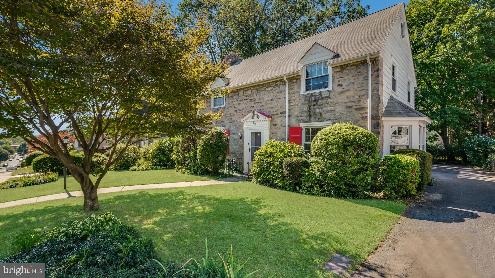 550 Midvale Road Upper Darby, PA 19082 - Photo 2 of 34