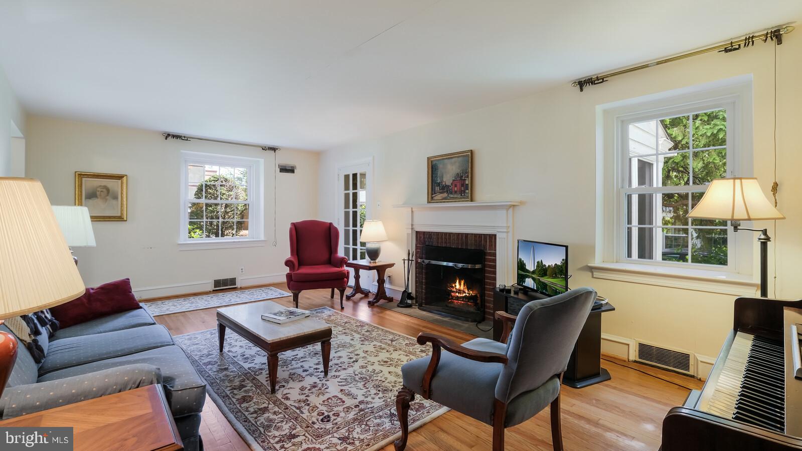 550 Midvale Road Upper Darby, PA 19082 - Photo 11 of 34