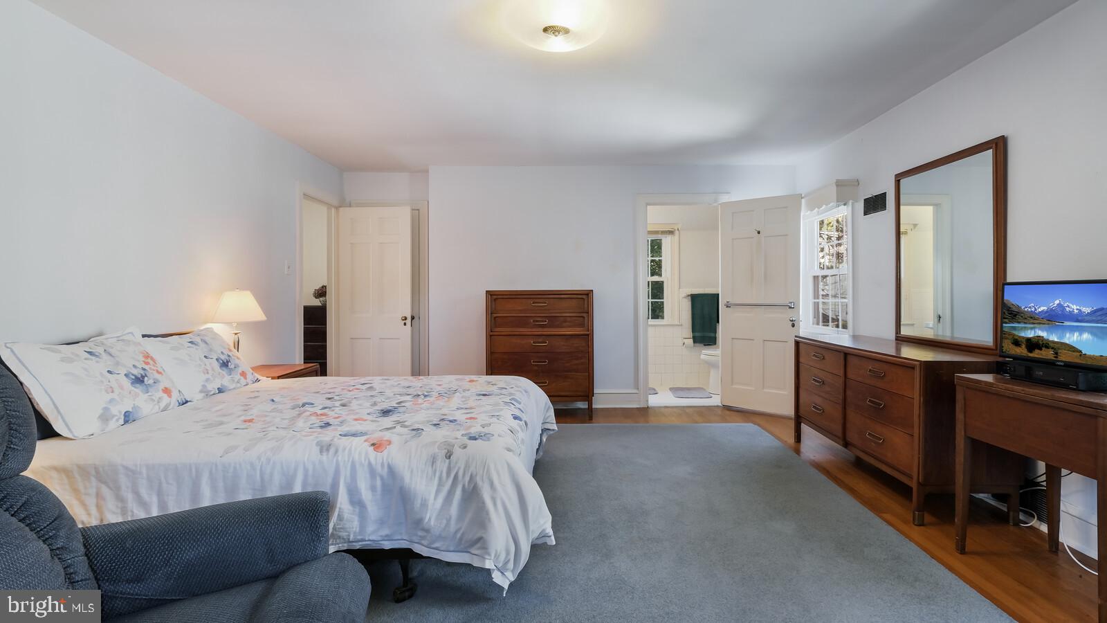 550 Midvale Road Upper Darby, PA 19082 - Photo 20 of 34