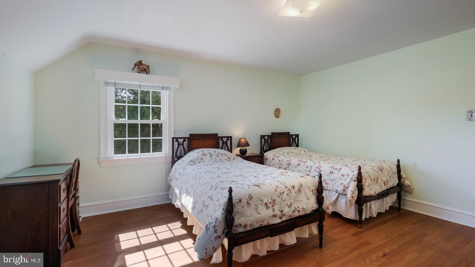 550 Midvale Road Upper Darby, PA 19082 - Photo 23 of 34