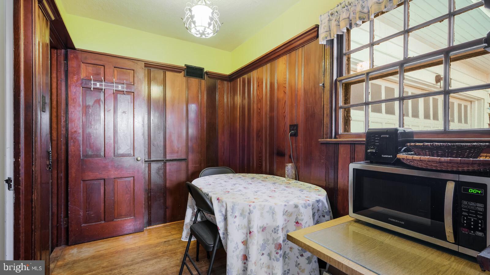 550 Midvale Road Upper Darby, PA 19082 - Photo 31 of 34