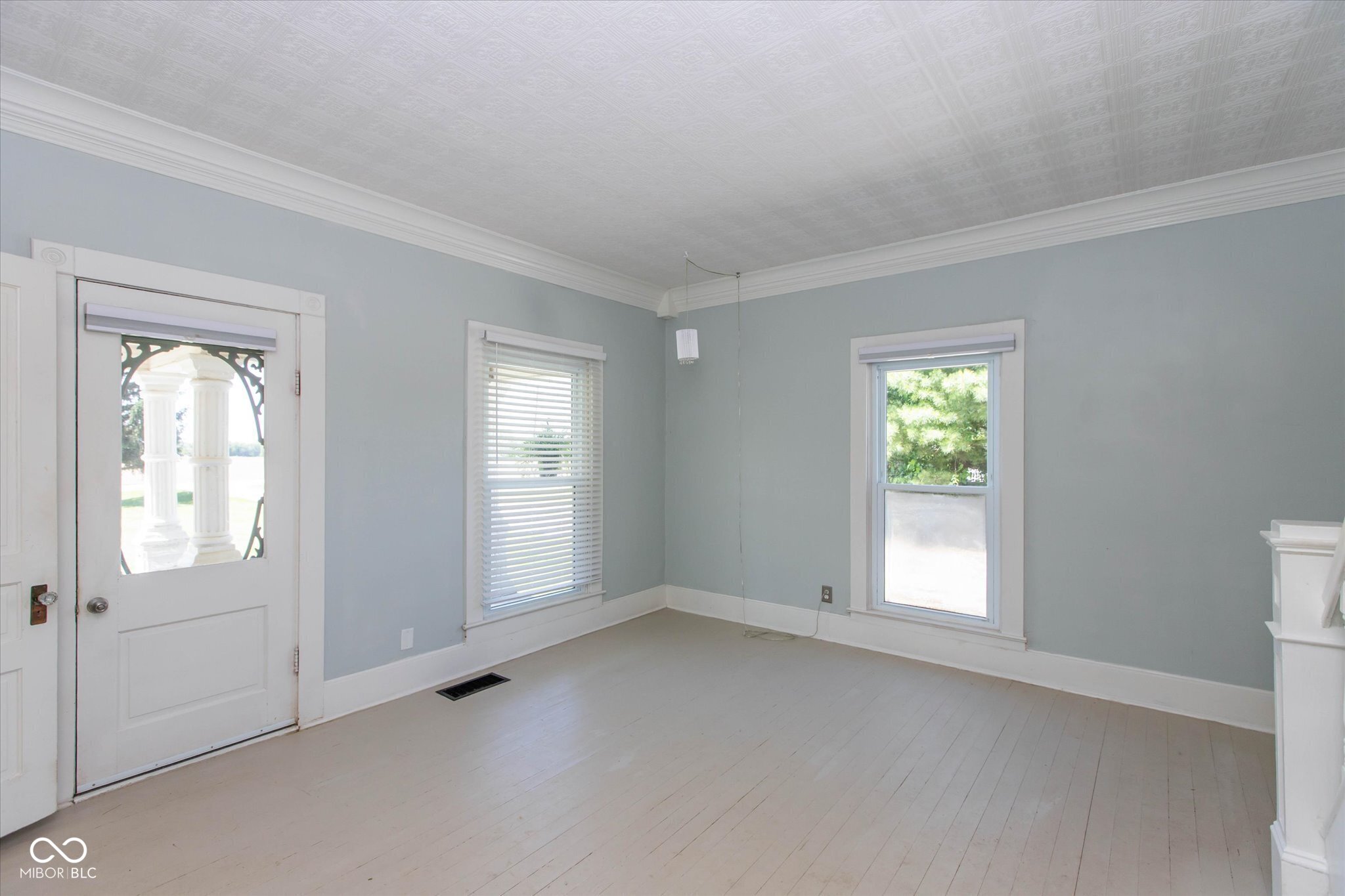 6862 Travis Road Greenwood, IN 46143 - Photo 10 of 37