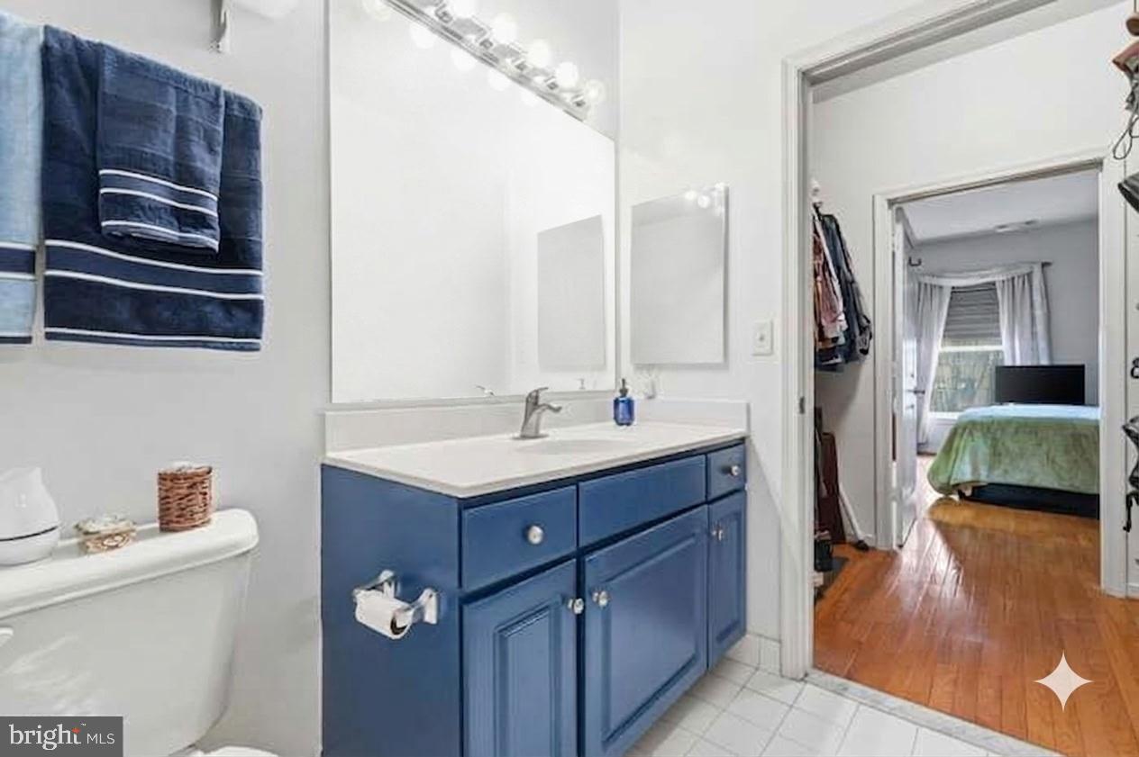 8045 Newell Street, Unit 423 Silver Spring, MD 20910 - Photo 18 of 25 Another angle of the Bathroom