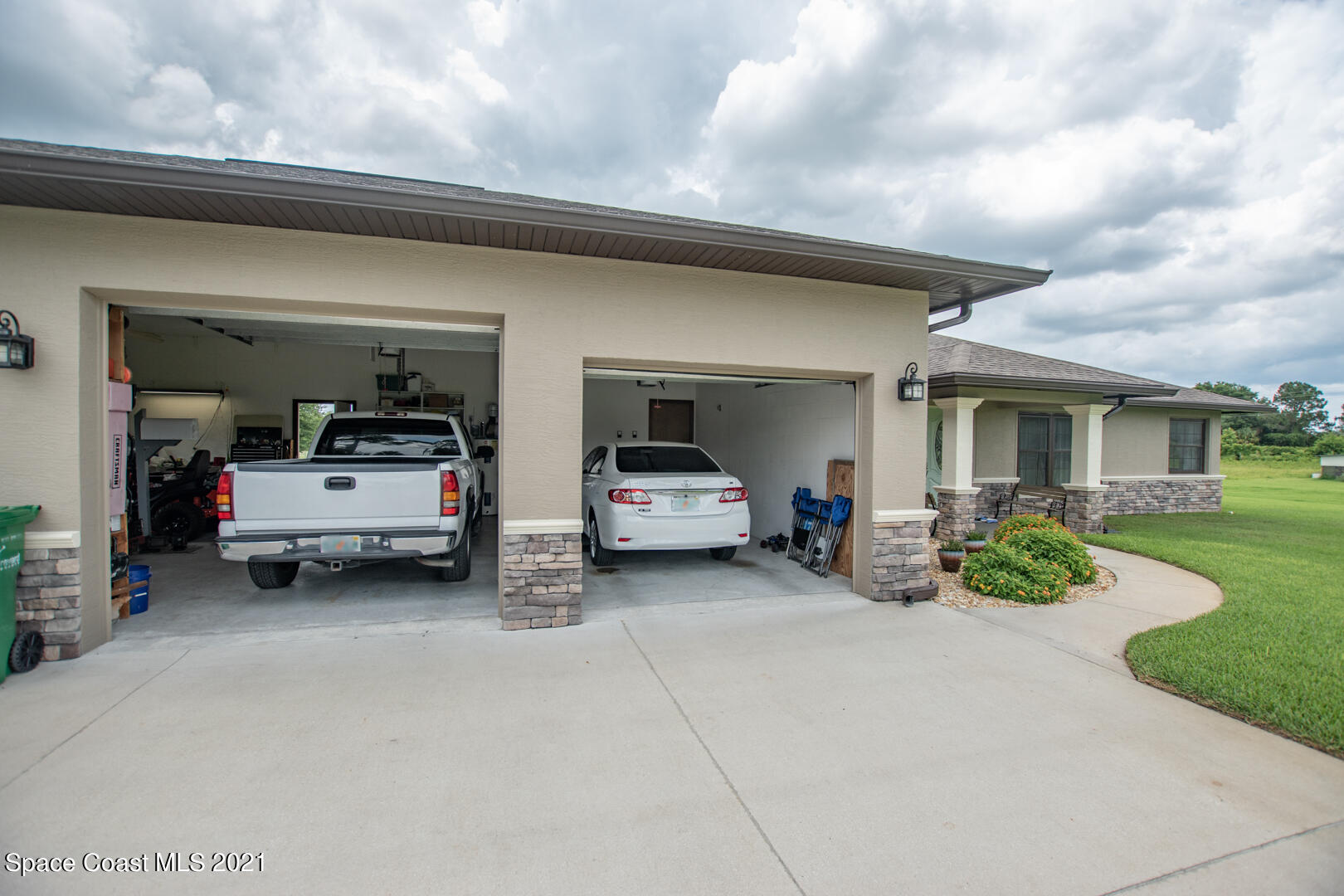 3270 Aurantia Road Mims, FL 32754 - Photo 4 of 38 DSC_0277