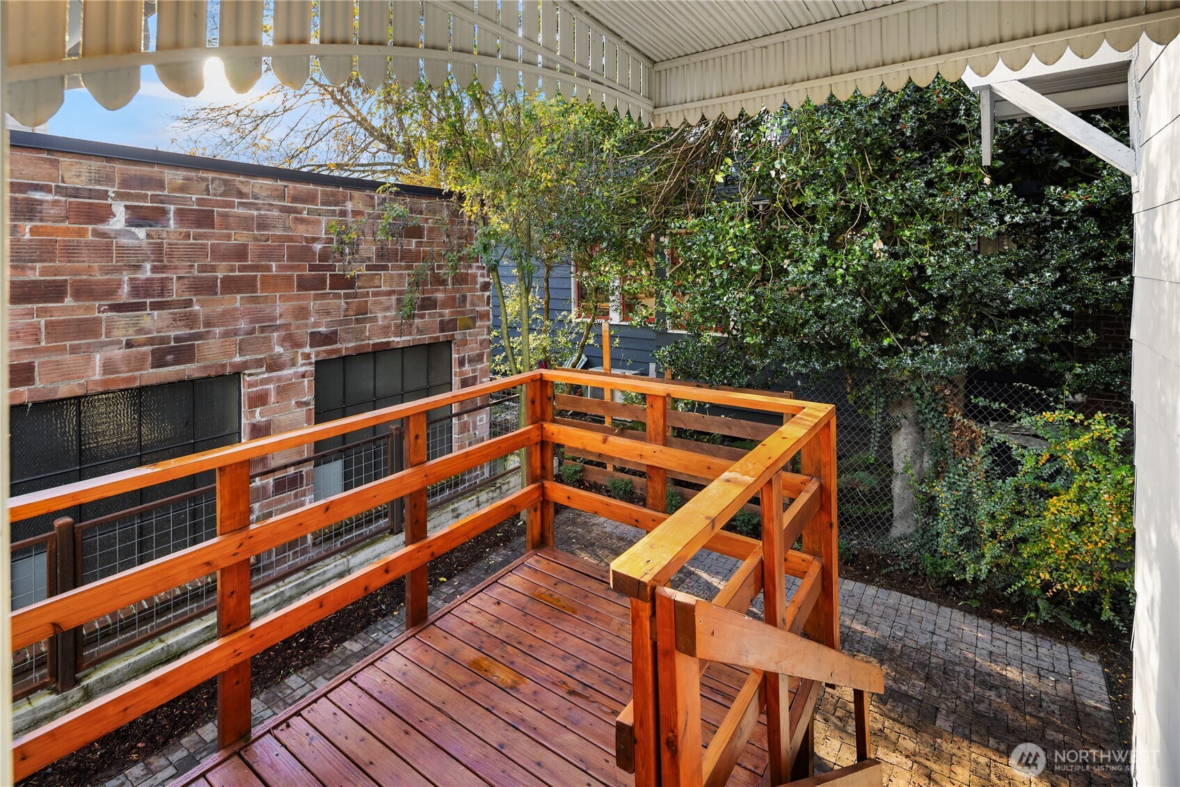 151 North 77th Street Seattle, WA 98103 - Photo 21 of 27 a view of outdoor space with seating area