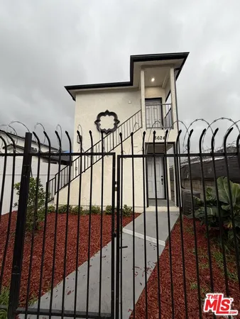 $4,500 | 8624 Graham Avenue, Unit B, Los Angeles, CA 90002