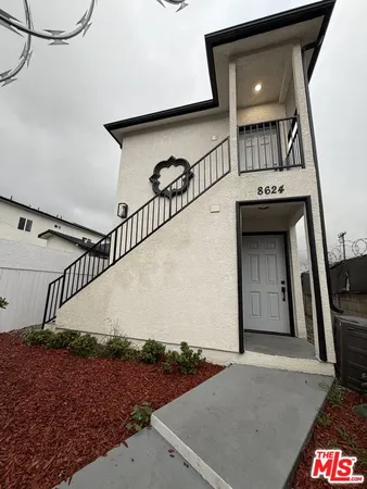 $4,500 | 8624 Graham Avenue, Unit B, Los Angeles, CA 90002