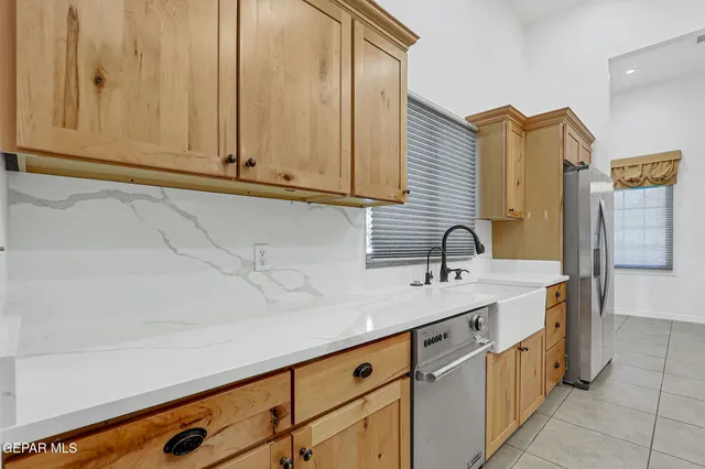 $1,200,000 | 5540 Westside Drive, El Paso, TX 79932