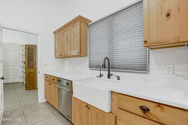 $1,200,000 | 5540 Westside Drive, El Paso, TX 79932