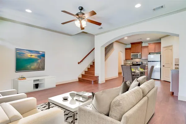 $5,000 | 2724 Forest Park Boulevard, Fort Worth, TX 76110