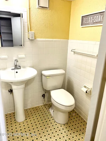 $85,900 | 311 West Ashley Street, Unit 1011, Jacksonville, FL 32202