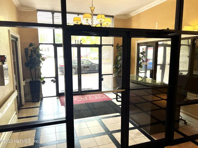 $85,900 | 311 West Ashley Street, Unit 1011, Jacksonville, FL 32202