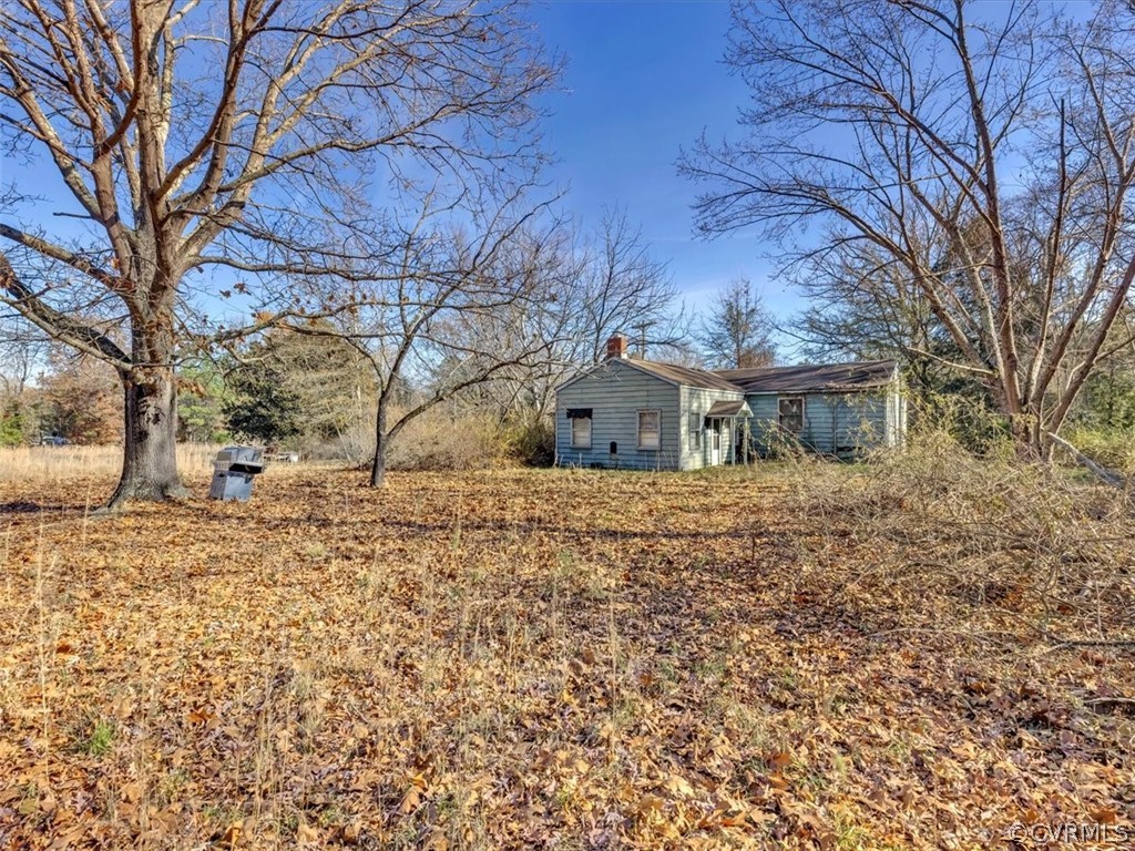 9601 Cattail Road Chesterfield, VA 23838 - Photo 2 of 16 a front view of house with a yard