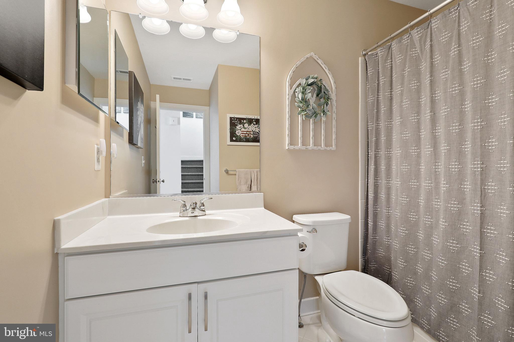 2604 Maple Rock Road Hanover, MD 21076 - Photo 40 of 57 Full hall bathroom