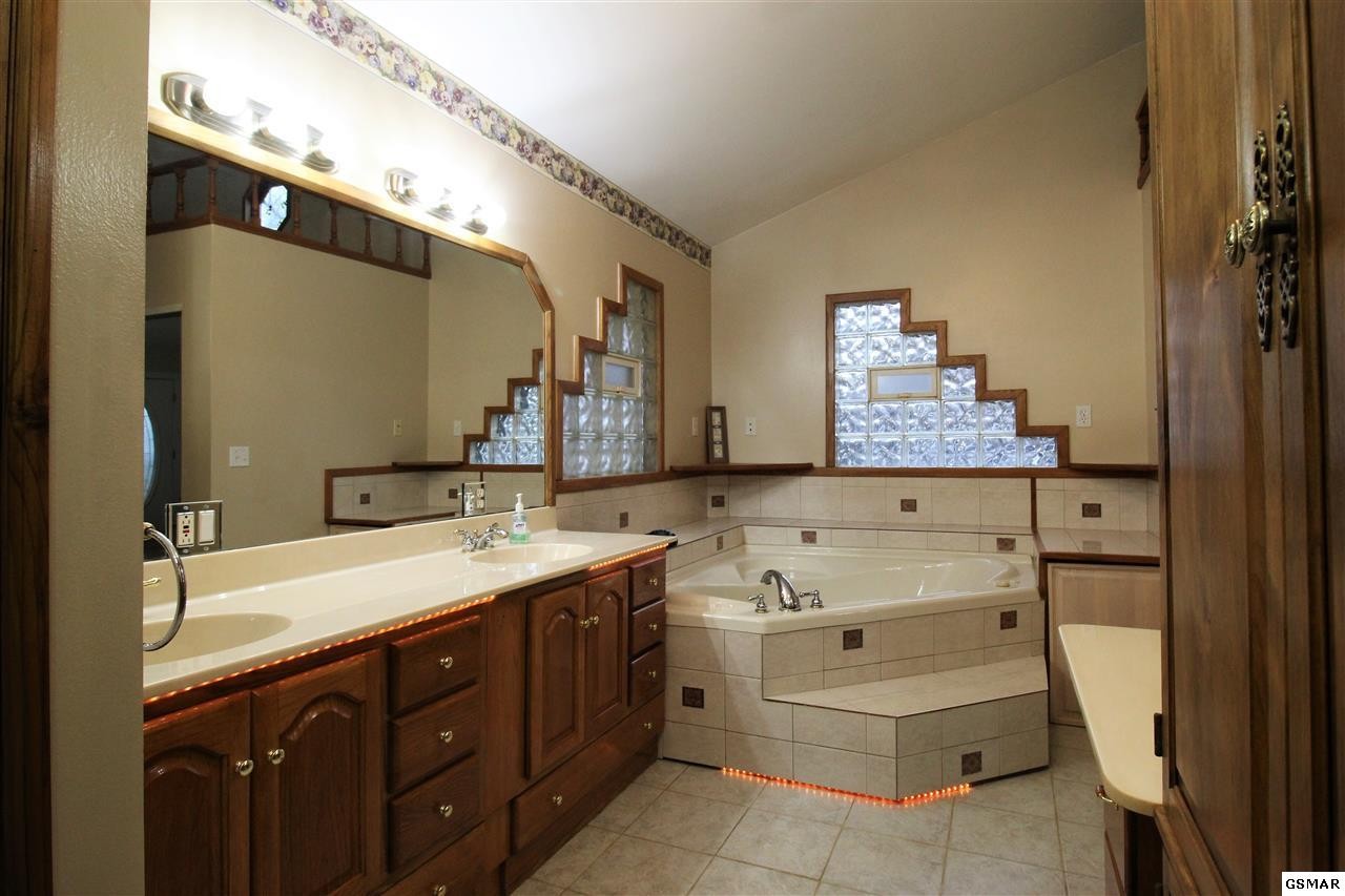 4420 Grindstone Ridge Road Pigeon Forge, TN 37863 - Photo 30 of 43 Gallery Image 30