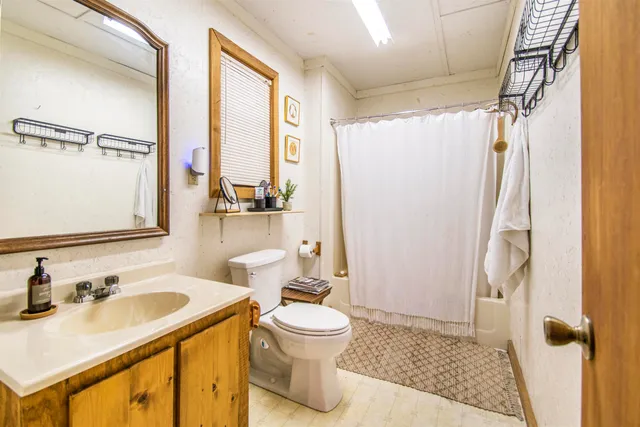 $230,000 | 16570 District Drive, Lamont, FL 32336