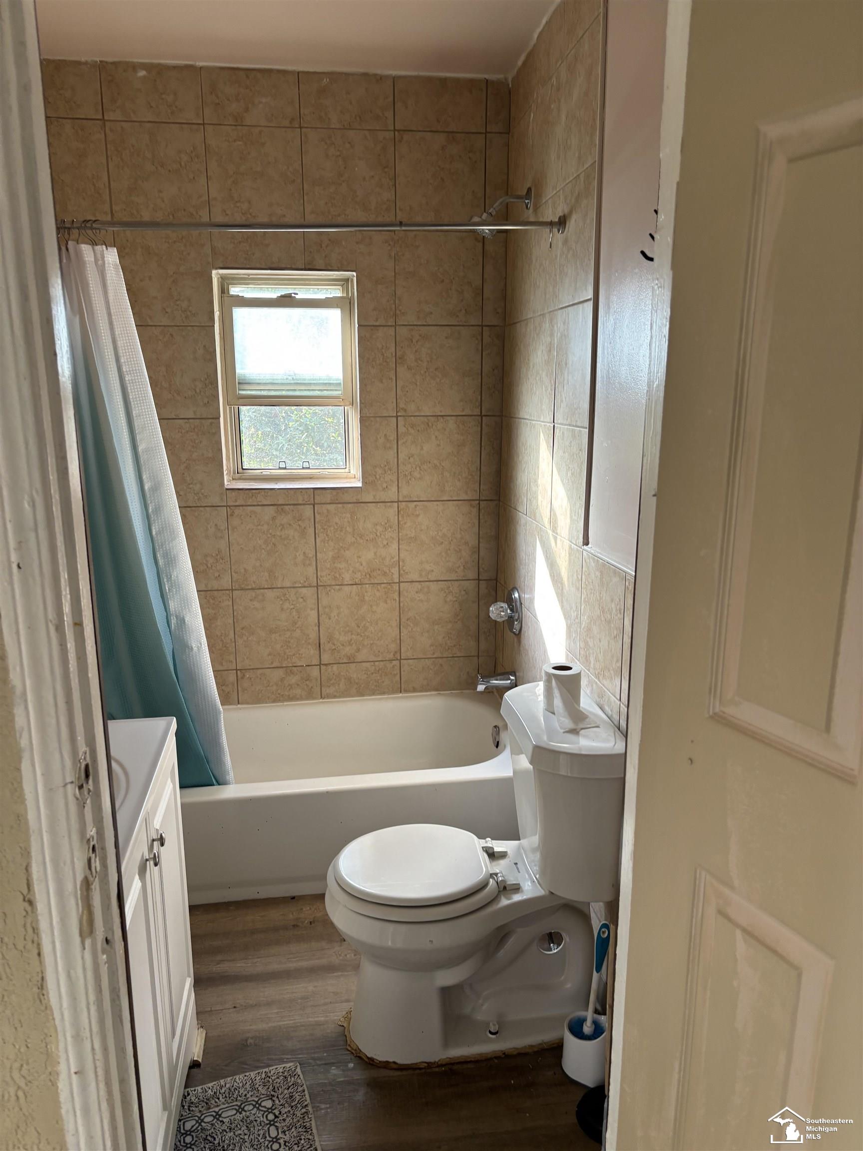3257 Harrison Street Inkster, MI 48141 - Photo 19 of 42 50159700-cd5791d4-a28d-446d-9afb-e0179a9fa0eb.JPG